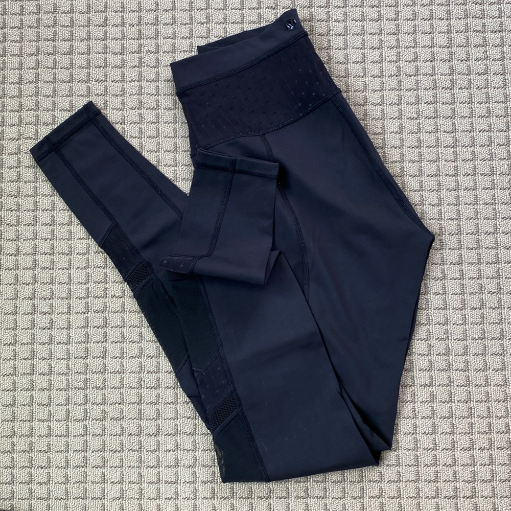 Lululemon vintage black leggings - size 6
